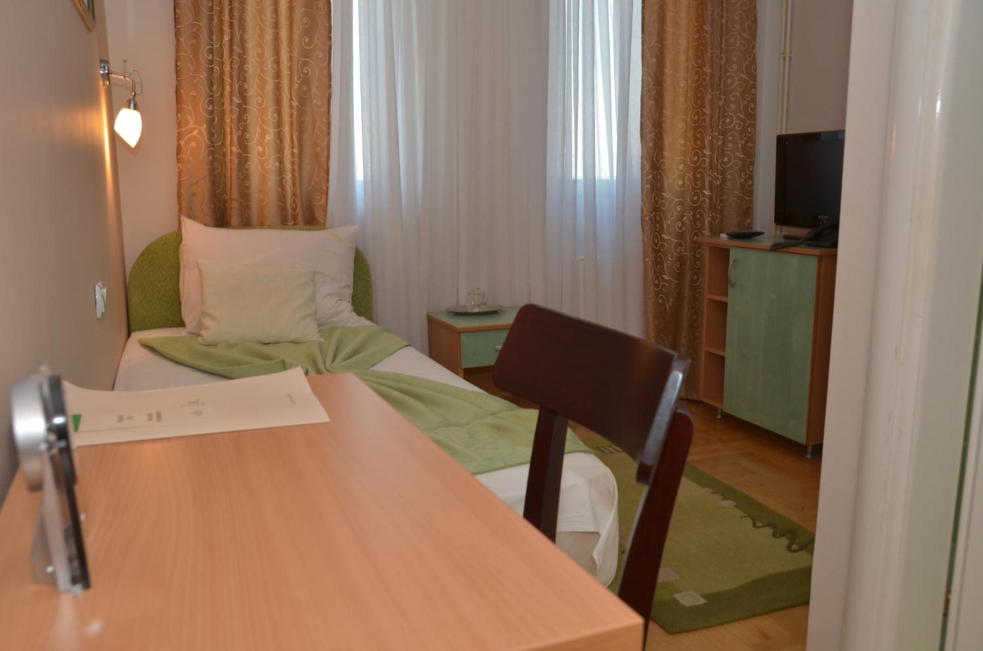 Hotel Dragovic סמדרבו חדר תמונה