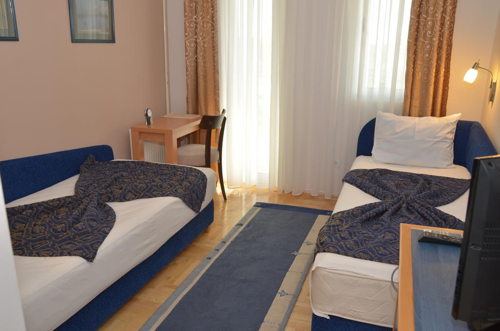 Hotel Dragovic סמדרבו חדר תמונה