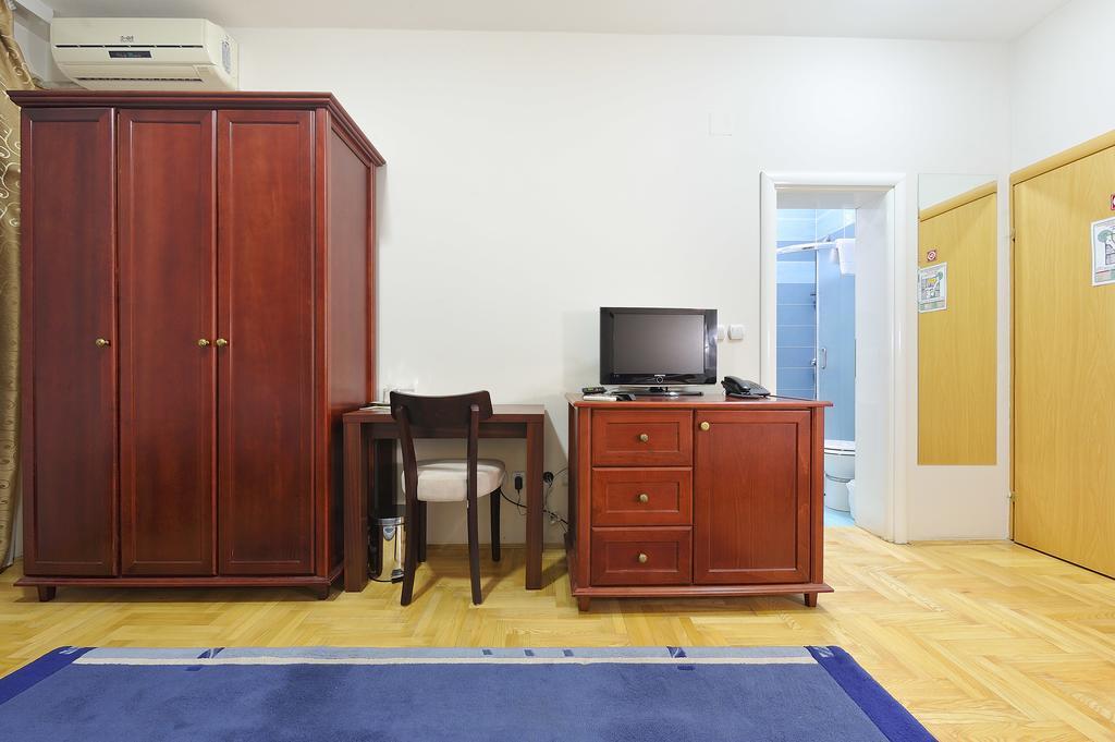 Hotel Dragovic סמדרבו מראה חיצוני תמונה