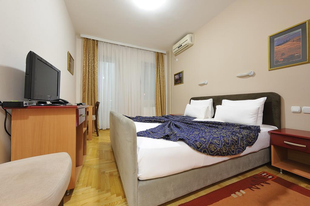Hotel Dragovic סמדרבו מראה חיצוני תמונה
